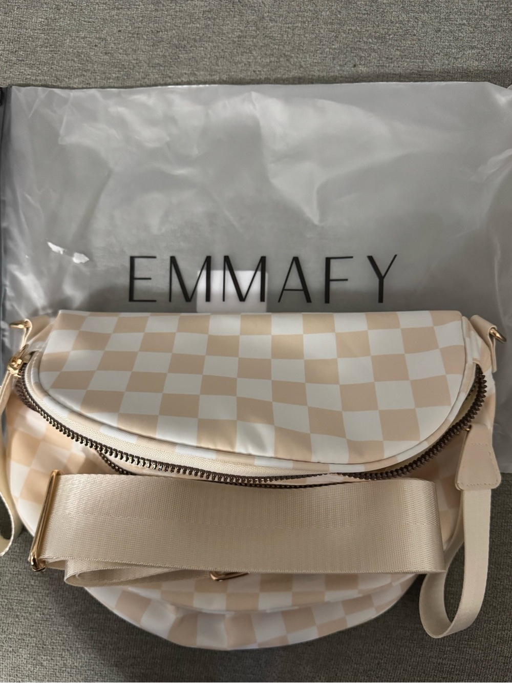 Beige Checkered Emmafy Crossbody Bag